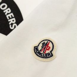 ◆키즈◆25SS 키즈 로고 패치 티셔츠 화이트 8C000 25 89AFV 034