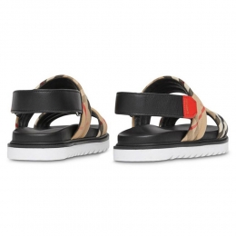 ◆12주년◆키즈 브루스터 BREWSTER 체크 샌들 아카이브베이지 8037064